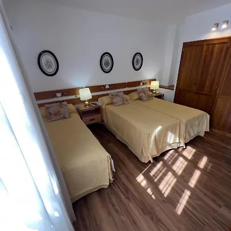 Hotel Y Cabanas Le Village San Martín de los Andes Exterior photo