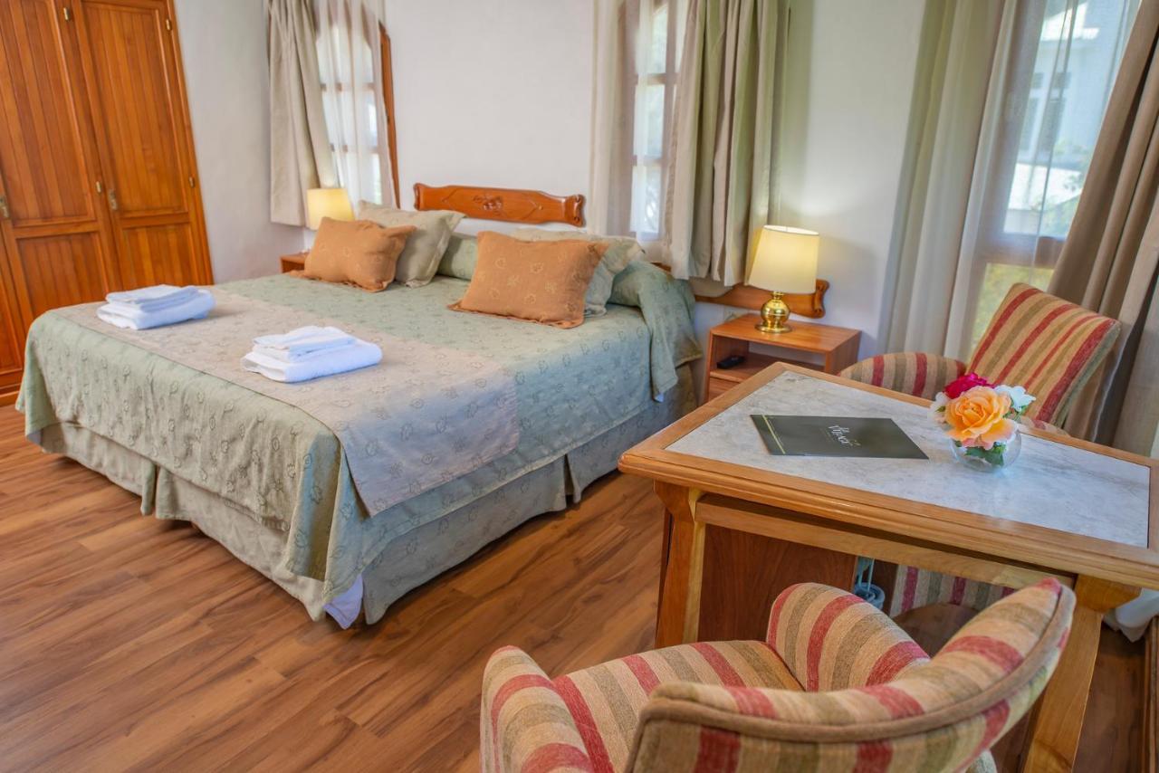 Hotel Y Le Village 3*