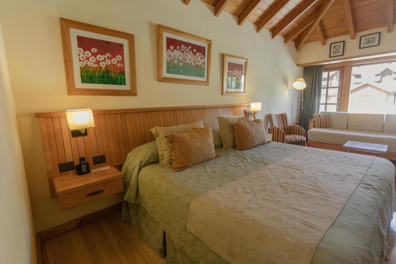Hotel Y Le Village