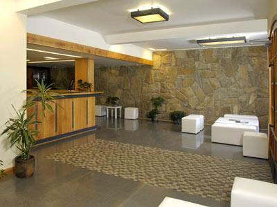 Y Le Village Hotel 3*