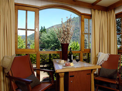 Hotel Y Le Village 3*